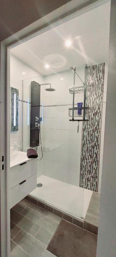 Cosy Appartement Dans Une Villa Avec Piscine, Proche Du Centre Et De La Mer Cabourg Esterno foto